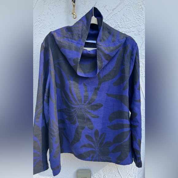 Bryn Walker Etta Top, 100% Linen, A-Line Bodice, Long Sleeve, Funnel Collar - Picture 3 of 8